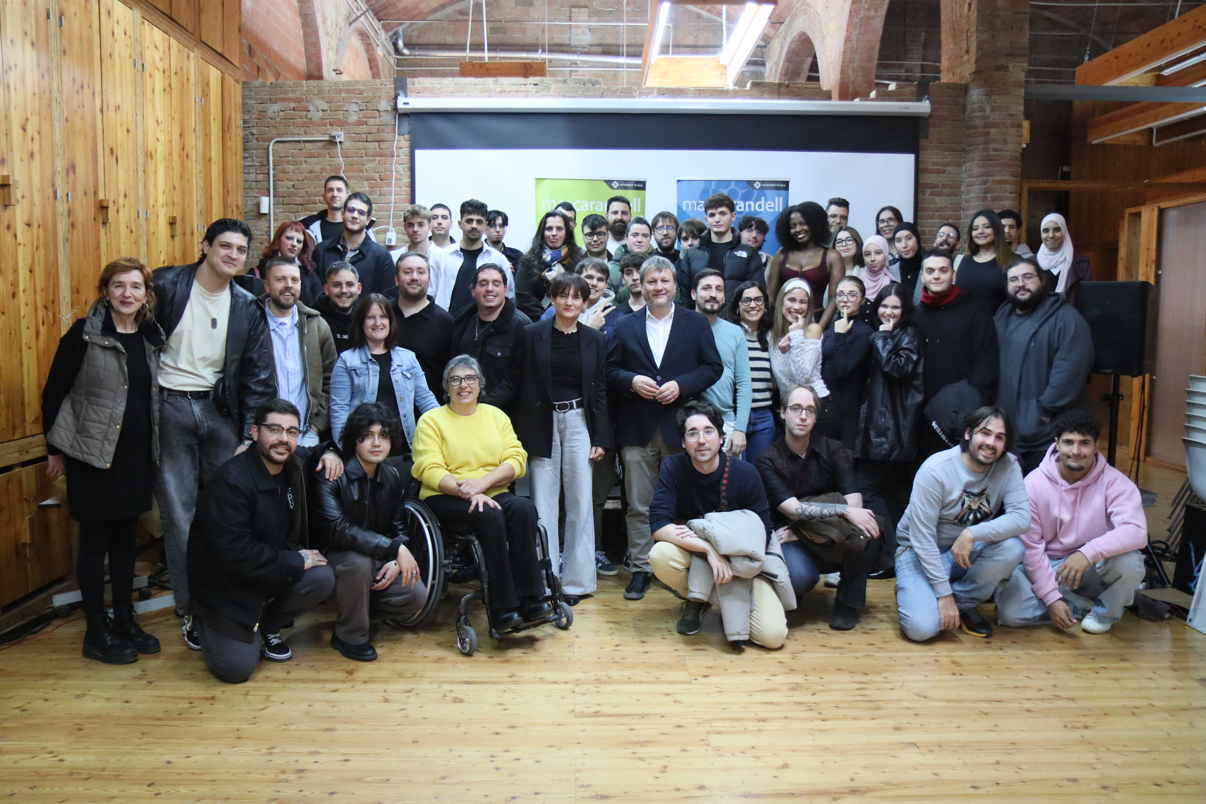 Imatge de la noticia : Un acte ple d’emoció pe...